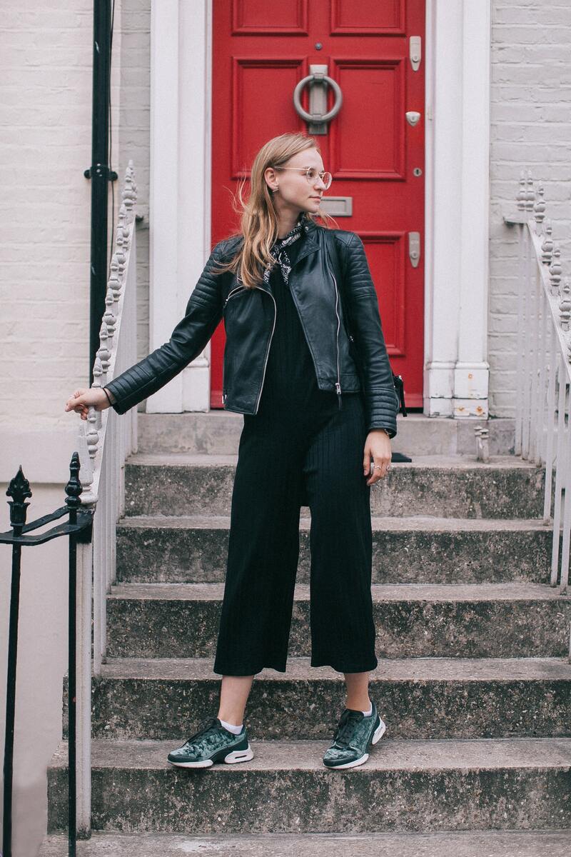 How to choose the right customer